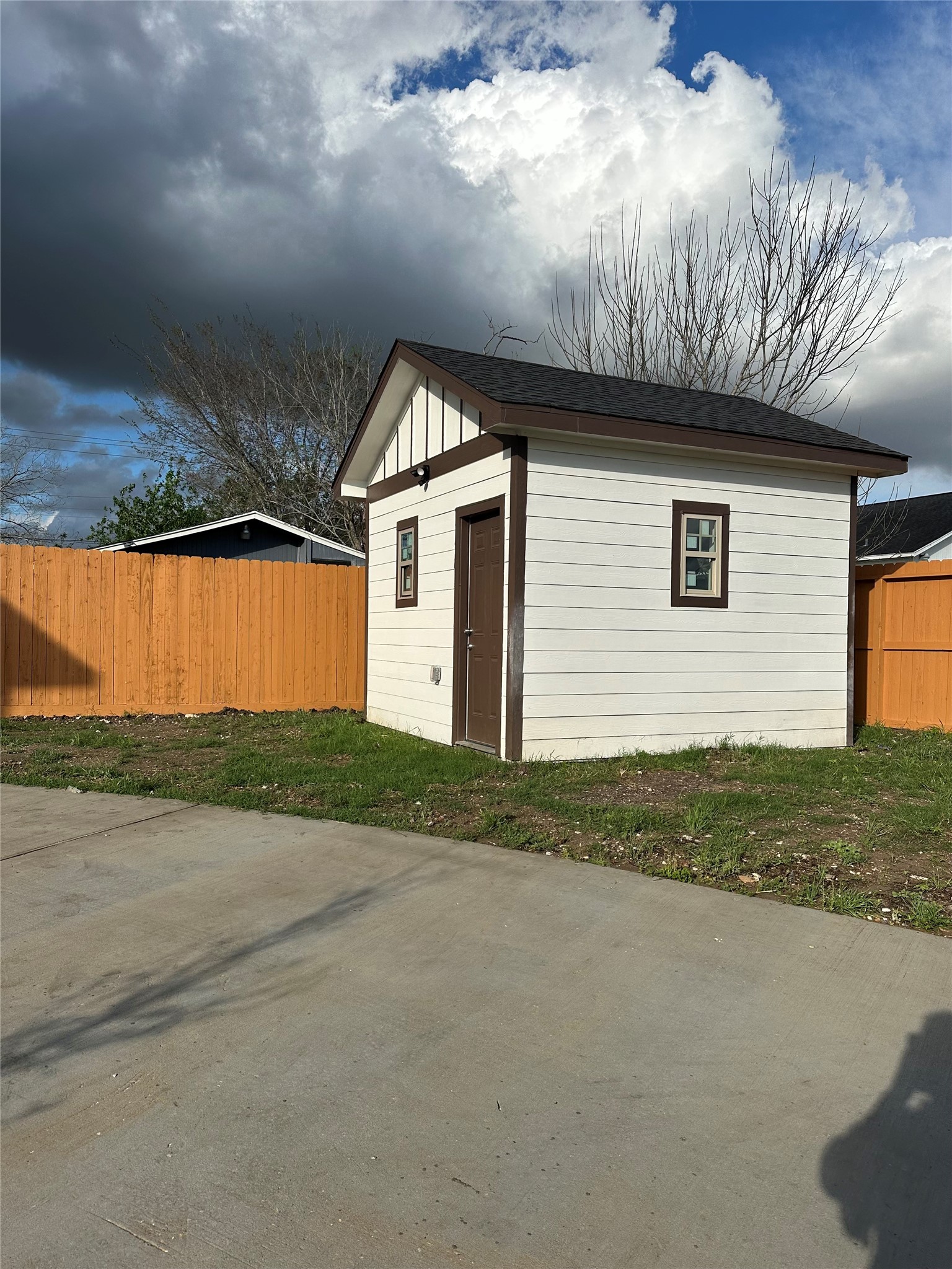 8321 Coma Street Houston, TX 77051 - Photo 8 of 46