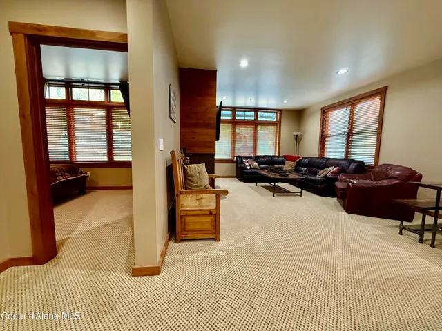 $375,000 | 834 Mc Kinley Avenue West, Unit 102, Kellogg, ID 83837