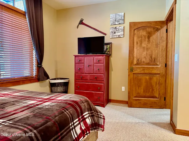 $375,000 | 834 Mc Kinley Avenue West, Unit 102, Kellogg, ID 83837