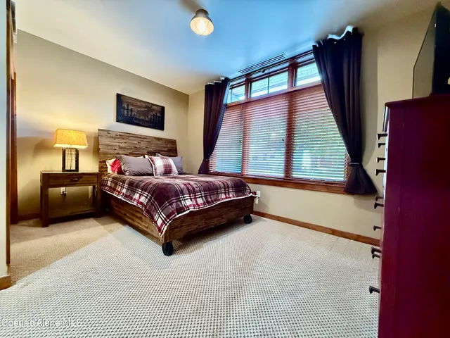 $375,000 | 834 Mc Kinley Avenue West, Unit 102, Kellogg, ID 83837