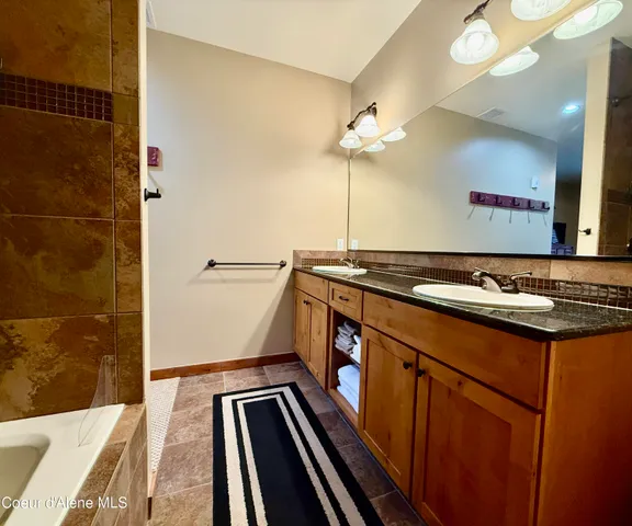 $375,000 | 834 Mc Kinley Avenue West, Unit 102, Kellogg, ID 83837