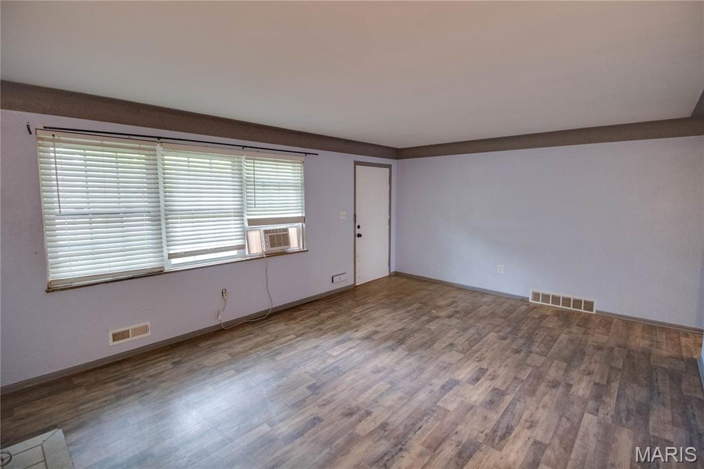 427 Ruth Avenue Cottage Hills, IL 62018 - Photo 8 of 46