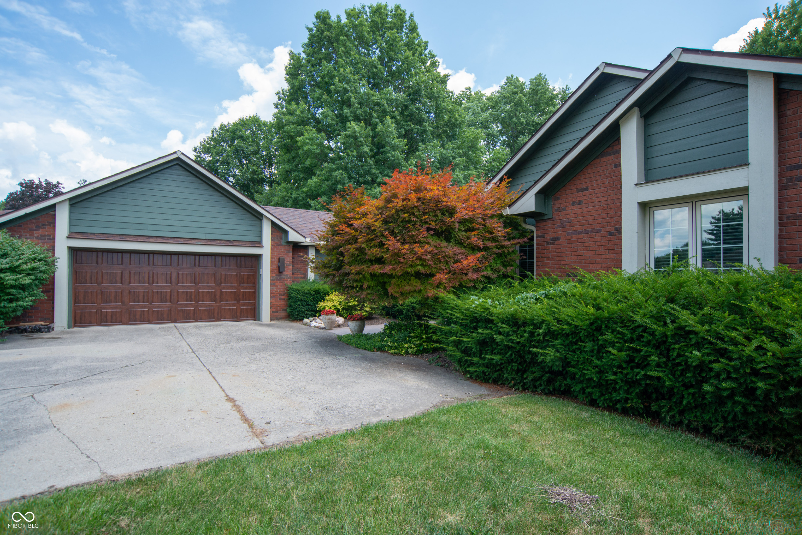 8841 Rocky Ridge Road Indianapolis, IN 46217 - Photo 4 of 53 Gallery Image 4