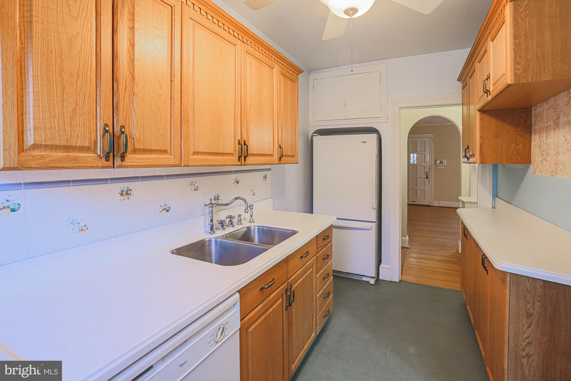 3710 Rexmere Road Baltimore, MD 21218 - Photo 25 of 57 Kitchen