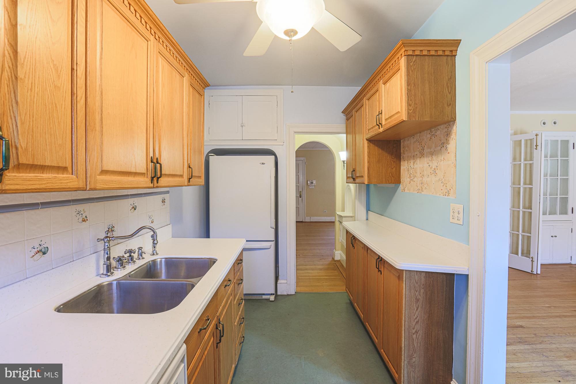 3710 Rexmere Road Baltimore, MD 21218 - Photo 26 of 57 Kitchen