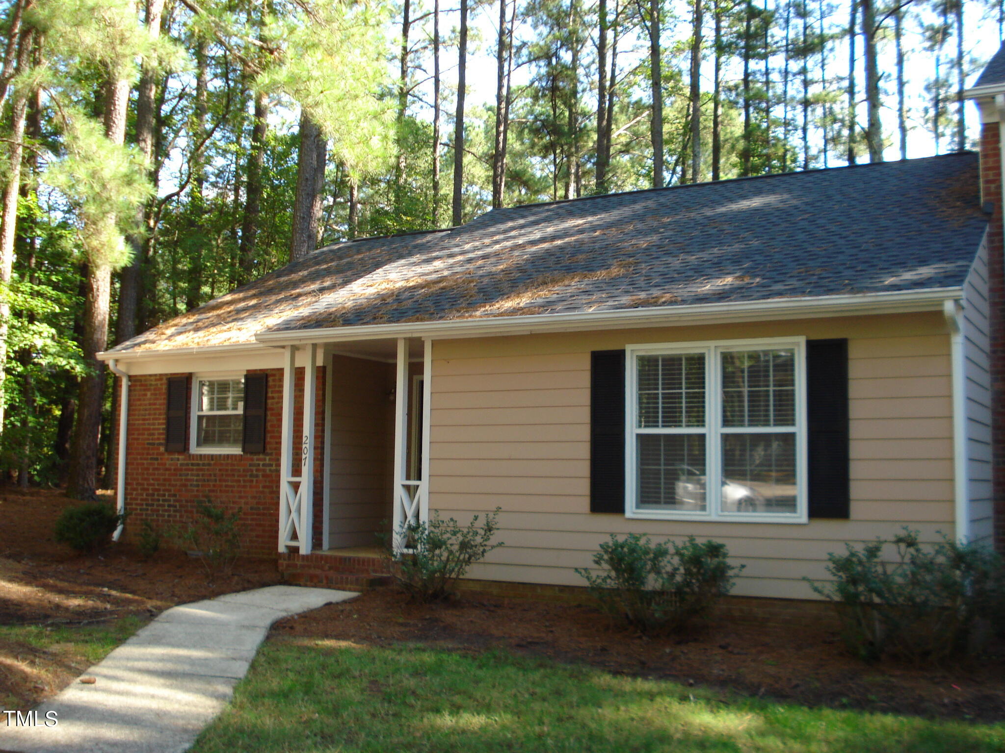 207 Wetherburn Lane Raleigh, NC 27615 - Photo 1 of 35 DSC08483