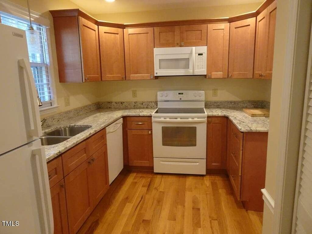 207 Wetherburn Lane Raleigh, NC 27615 - Photo 13 of 35 207WE6