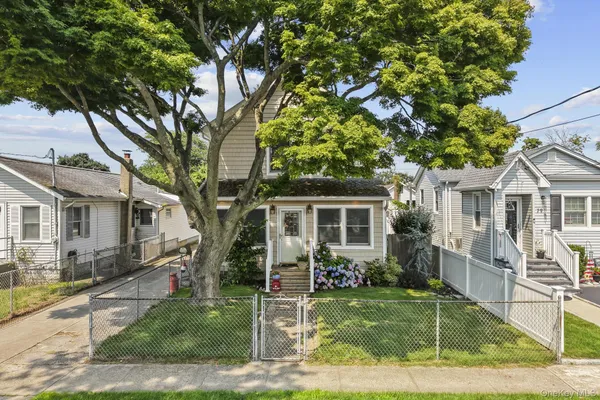 $789,000 | 81 Wilson Avenue, Amityville, NY 11701