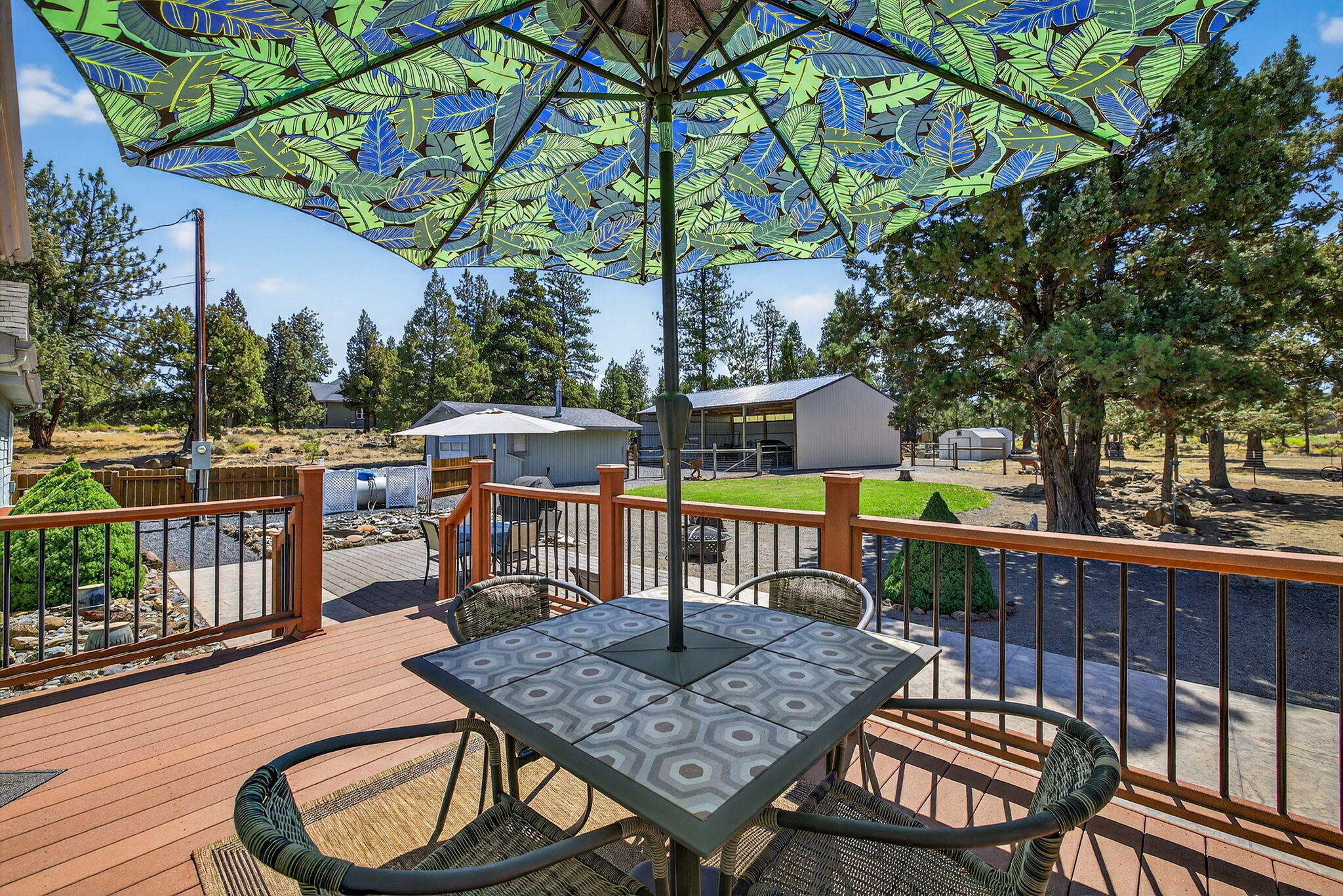 17415 Kent Road Sisters, OR 97759 - Photo 22 of 43