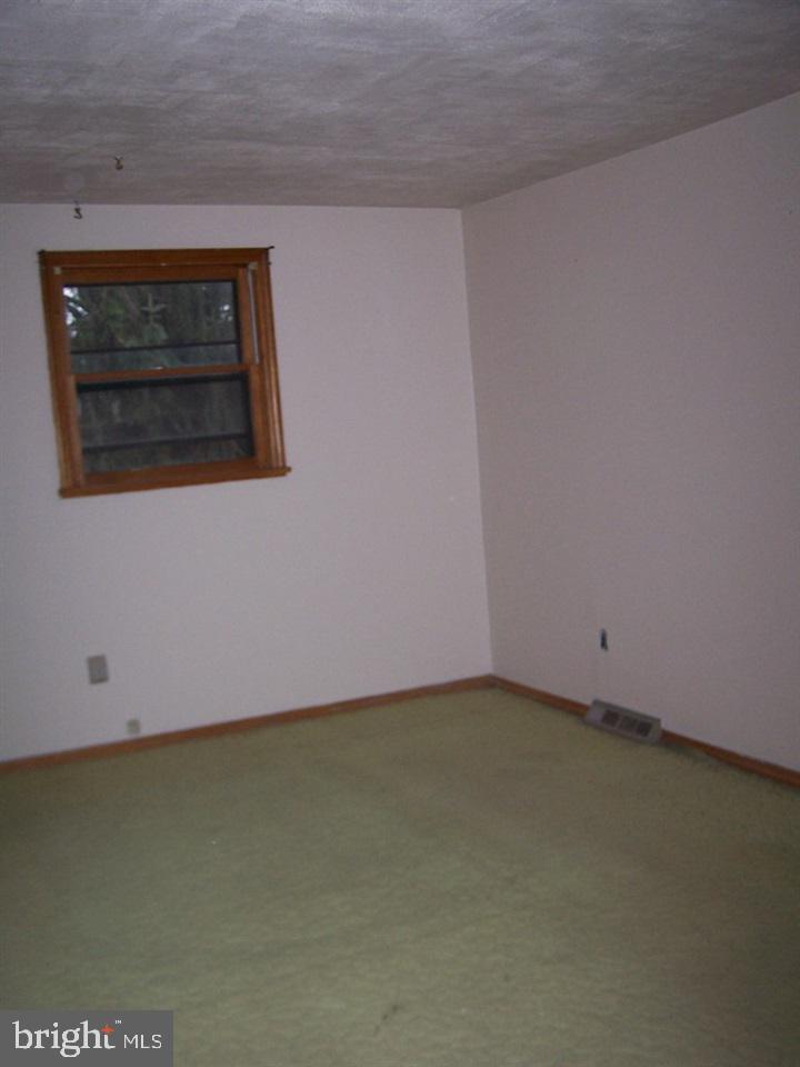 4511 Pleasant Valley Road York, PA 17406 - Photo 11 of 17 Gallery Image 11