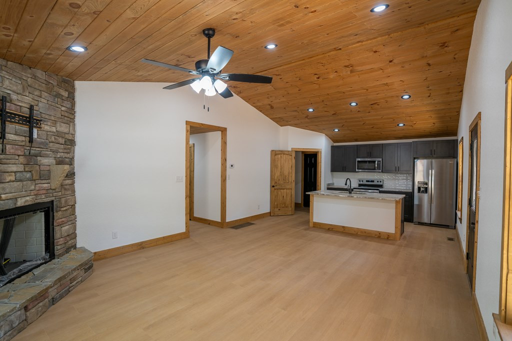 250 Choctaw Rdg Trail Murphy, NC 28906 - Photo 16 of 44