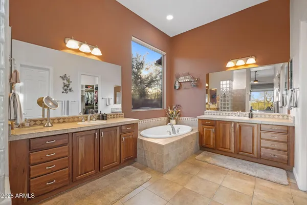 $1,100,000 | 40127 North Candlewyck Lane, Anthem, AZ 85086