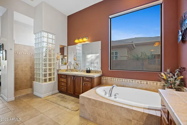 $1,100,000 | 40127 North Candlewyck Lane, Anthem, AZ 85086