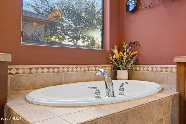 $1,100,000 | 40127 North Candlewyck Lane, Anthem, AZ 85086