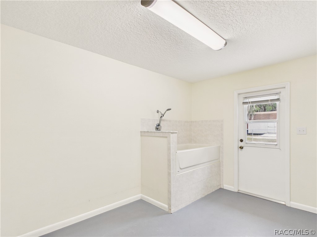 10274 North Rousseau Drive Dunnellon, FL 34433 - Photo 46 of 72