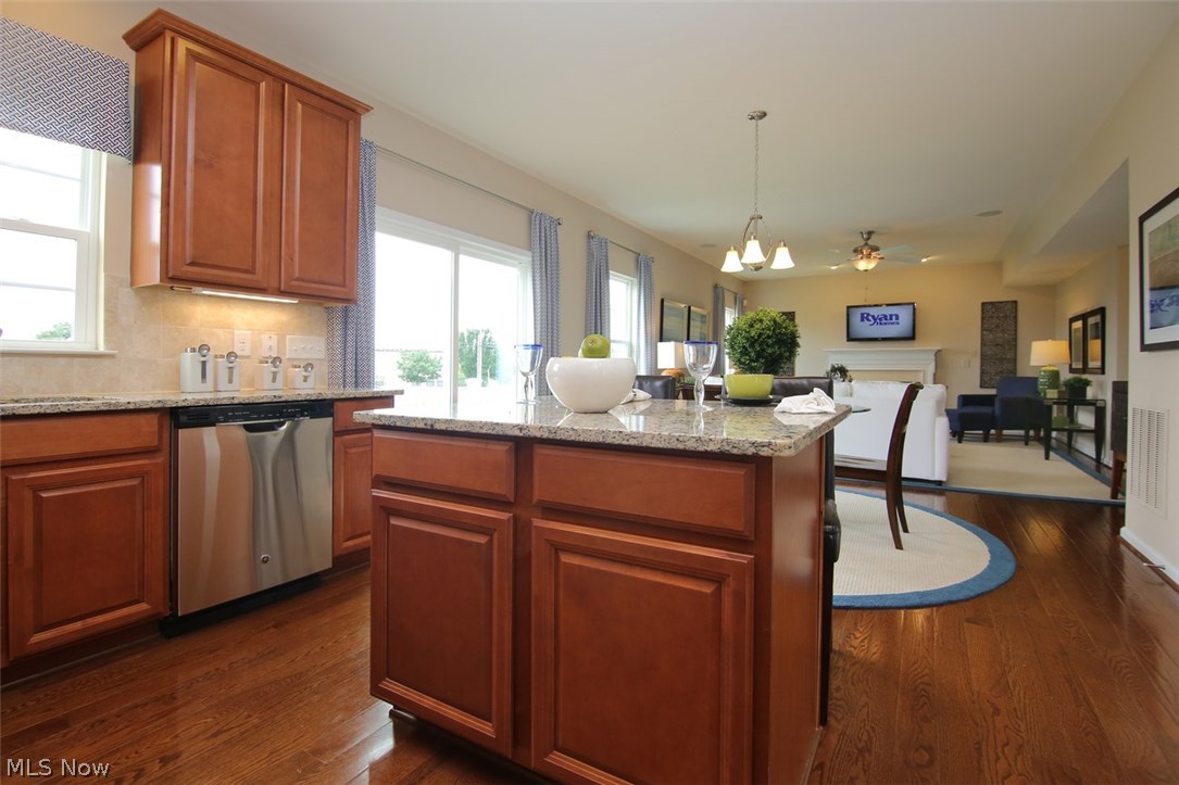 247 Stone Ridge Way Berea, OH 44017 - Photo 14 of 31 Gallery Image 14