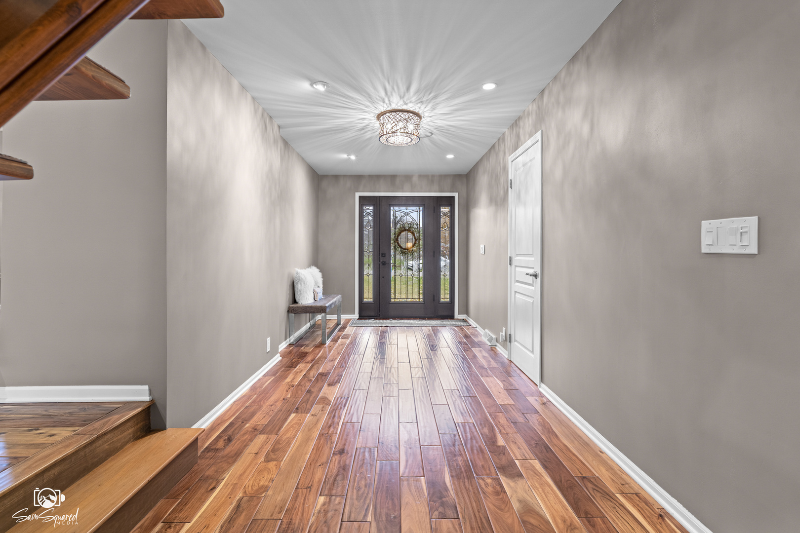 3509 Green Meadow Lane Joliet, IL 60431 - Photo 14 of 44 a view of a hallway with wooden floor