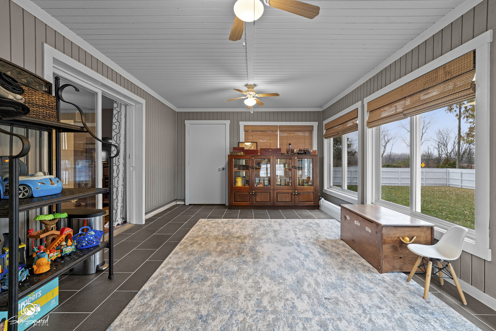3509 Green Meadow Lane Joliet, IL 60431 - Photo 22 of 44 a very nice looking room with a large window