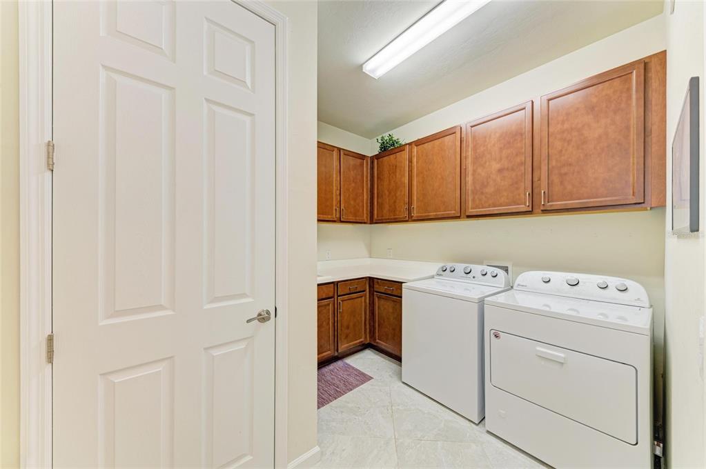 6756 Chester Trail Lakewood Ranch, FL 34202 - Photo 36 of 62 a utility room with dryer and washer