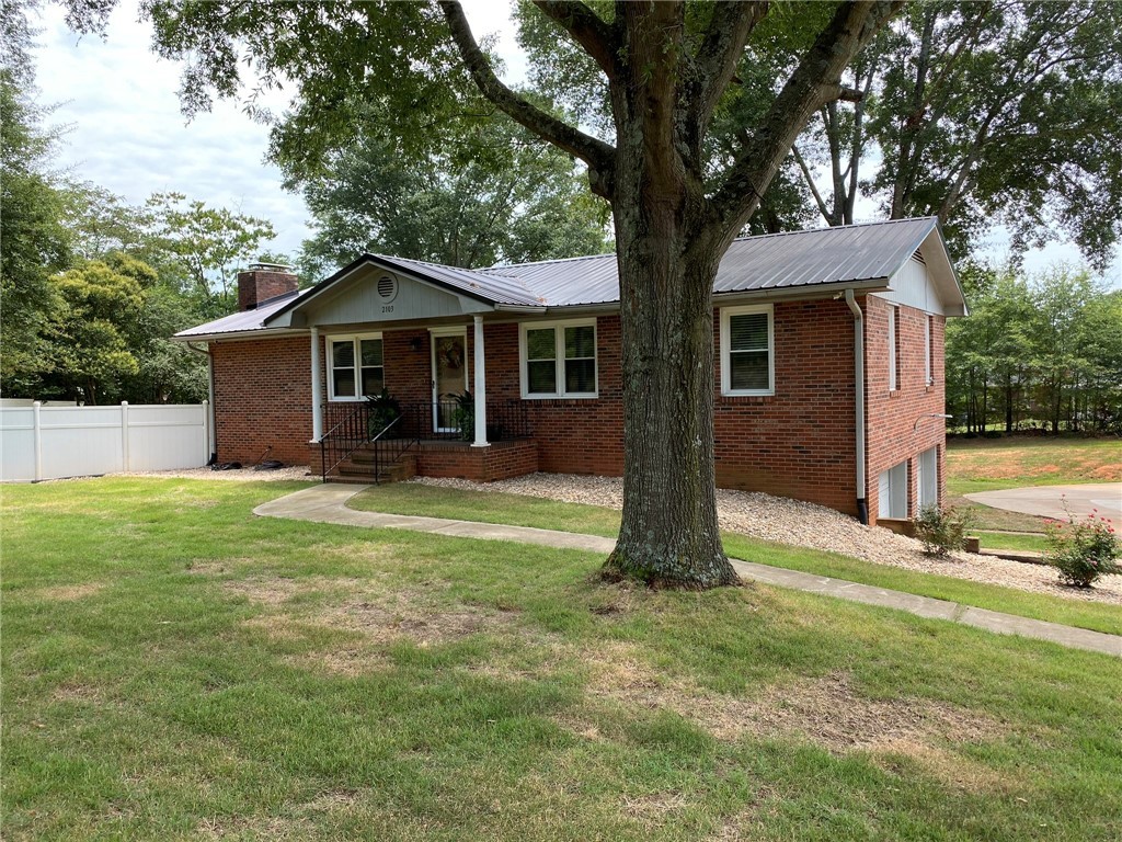 2103 Whitehall Road Anderson, SC 29625 - Photo 1 of 29