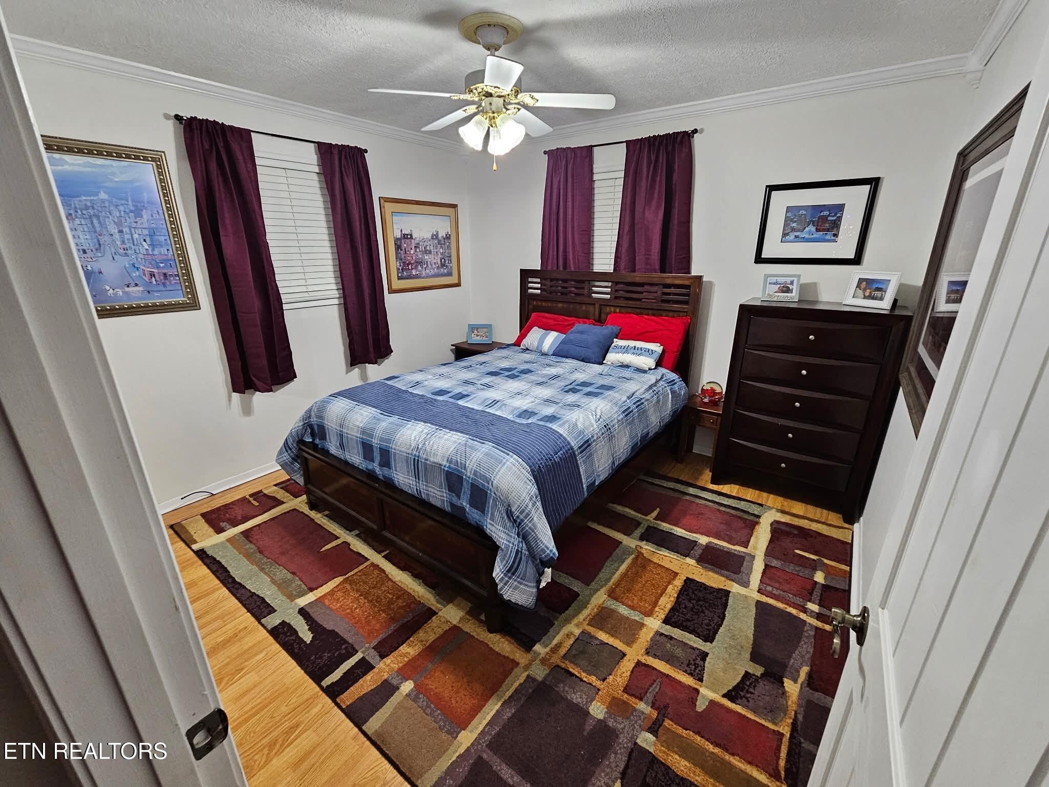 402 Whitaker Street Tazewell, TN 37879 - Photo 5 of 21 att.CQyPUgn2uDg83AW36m5qJ5Bw-LAWmFbflCYa