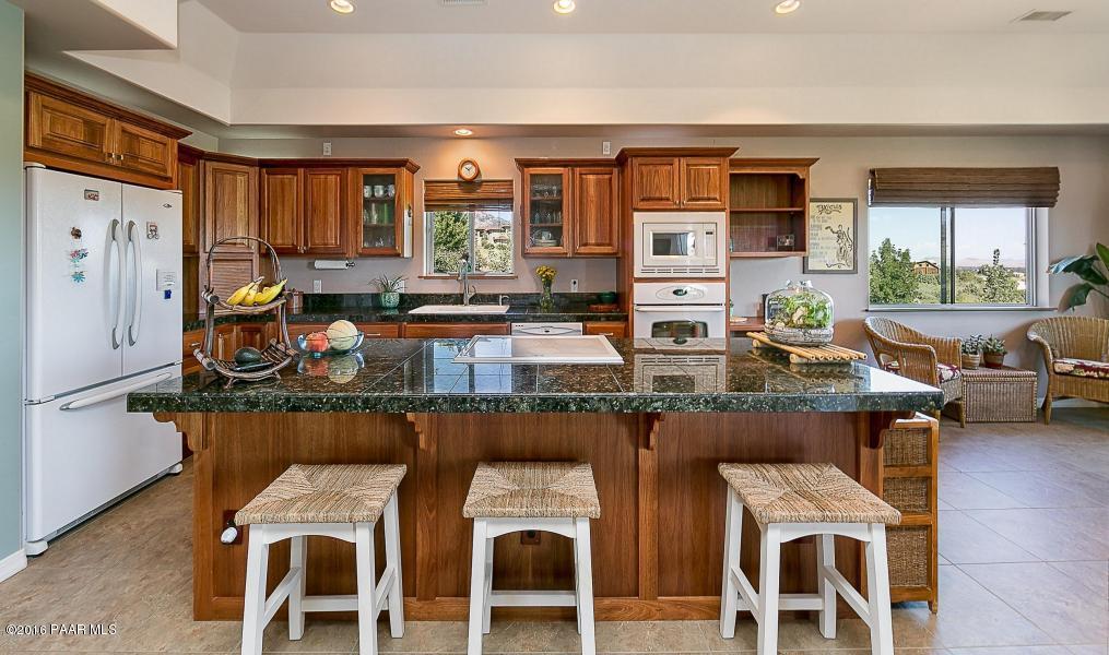 1153 Valor Road Prescott, AZ 86305 - Photo 9 of 23 20150910163105205444000000-o