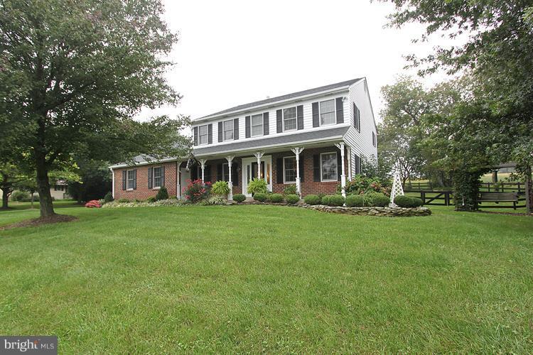 11011 Watkins Road Germantown, MD 20876 - Photo 1 of 28 Exterior (Front)