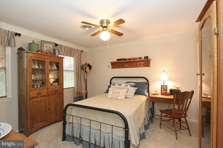 11011 Watkins Road Germantown, MD 20876 - Photo 20 of 28 Bedroom