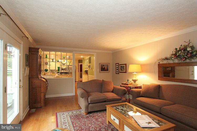 11011 Watkins Road Germantown, MD 20876 - Photo 25 of 28 Family Room