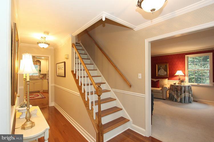 11011 Watkins Road Germantown, MD 20876 - Photo 9 of 28 Interior (General)