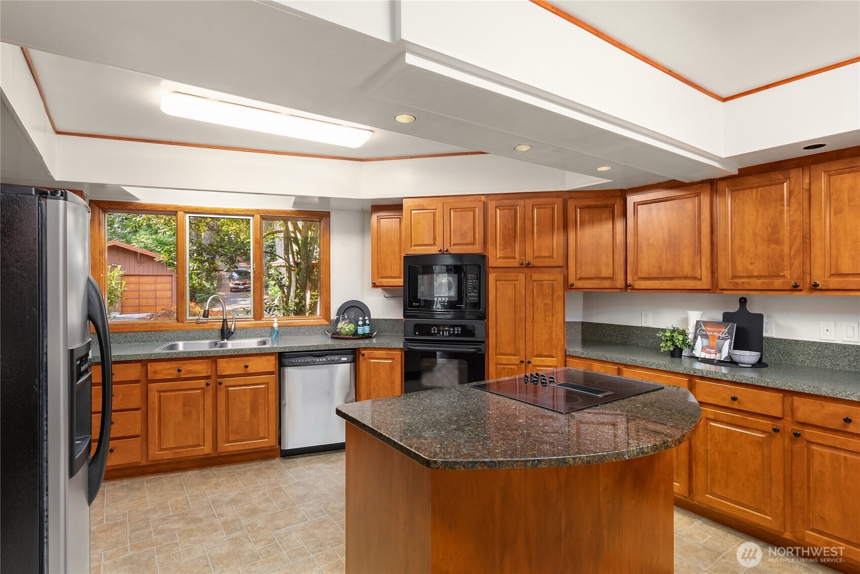 1678 Northeast Jacobson Road Poulsbo, WA 98370 - Photo 20 of 40