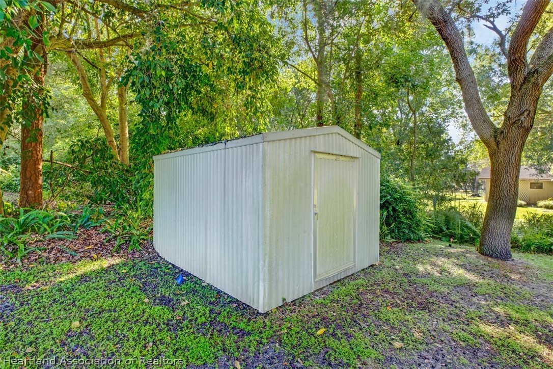 321 Cloverleaf Road Lake Placid, FL 33852 - Photo 11 of 31 Gallery Image 11