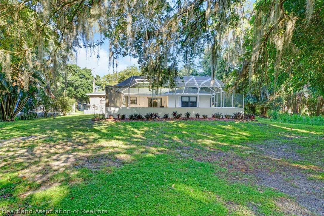 321 Cloverleaf Road Lake Placid, FL 33852 - Photo 10 of 31 Gallery Image 10