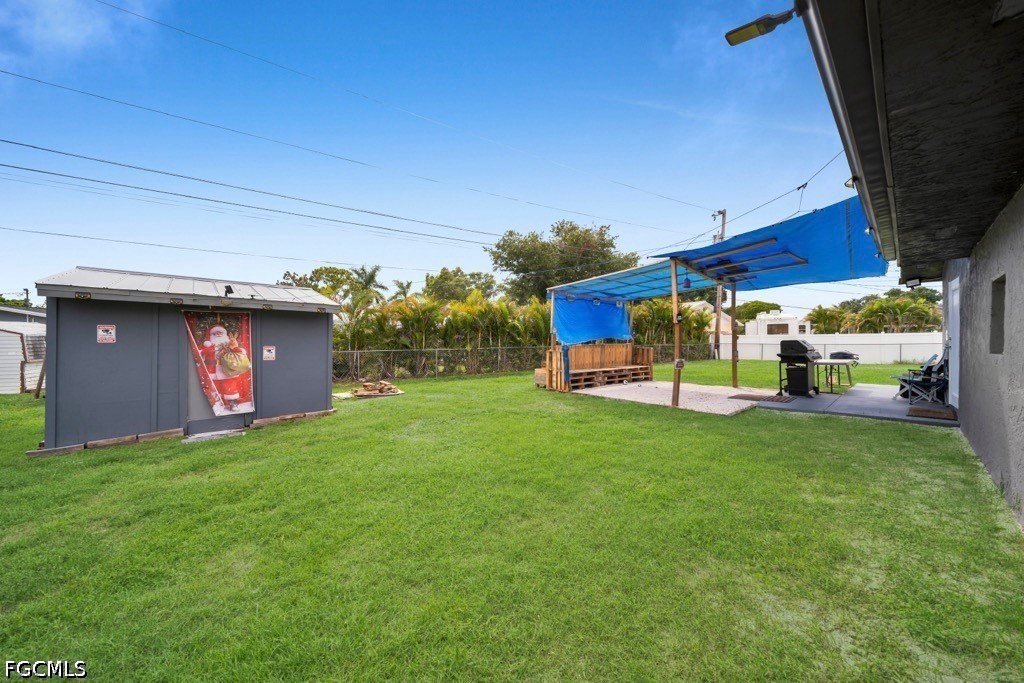 1313 Old Bridge Road North Fort Myers, FL 33917 - Photo 28 of 32