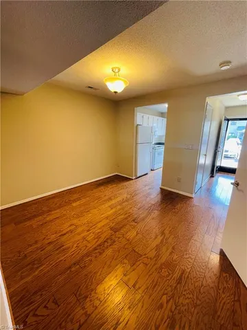 $1,475 | 2607 Cottage Place, Greensboro, NC 27455