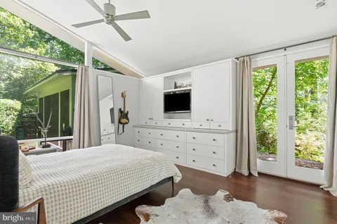 $2,300,000 | 7201 Broxburn Drive, Bethesda, MD 20817