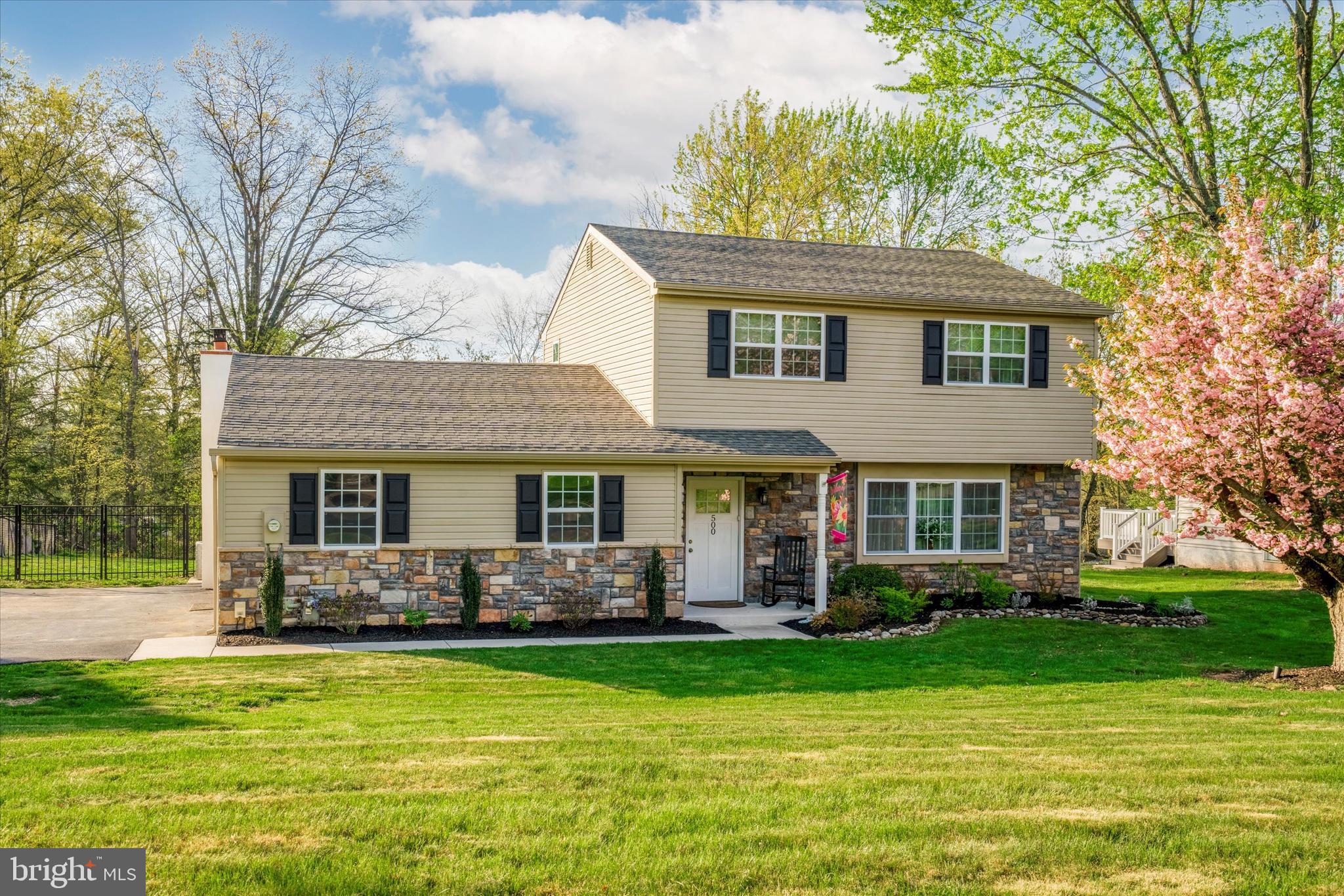 500 Falcon Road Norristown, PA 19403 - Photo 2 of 35 Gallery Image 2
