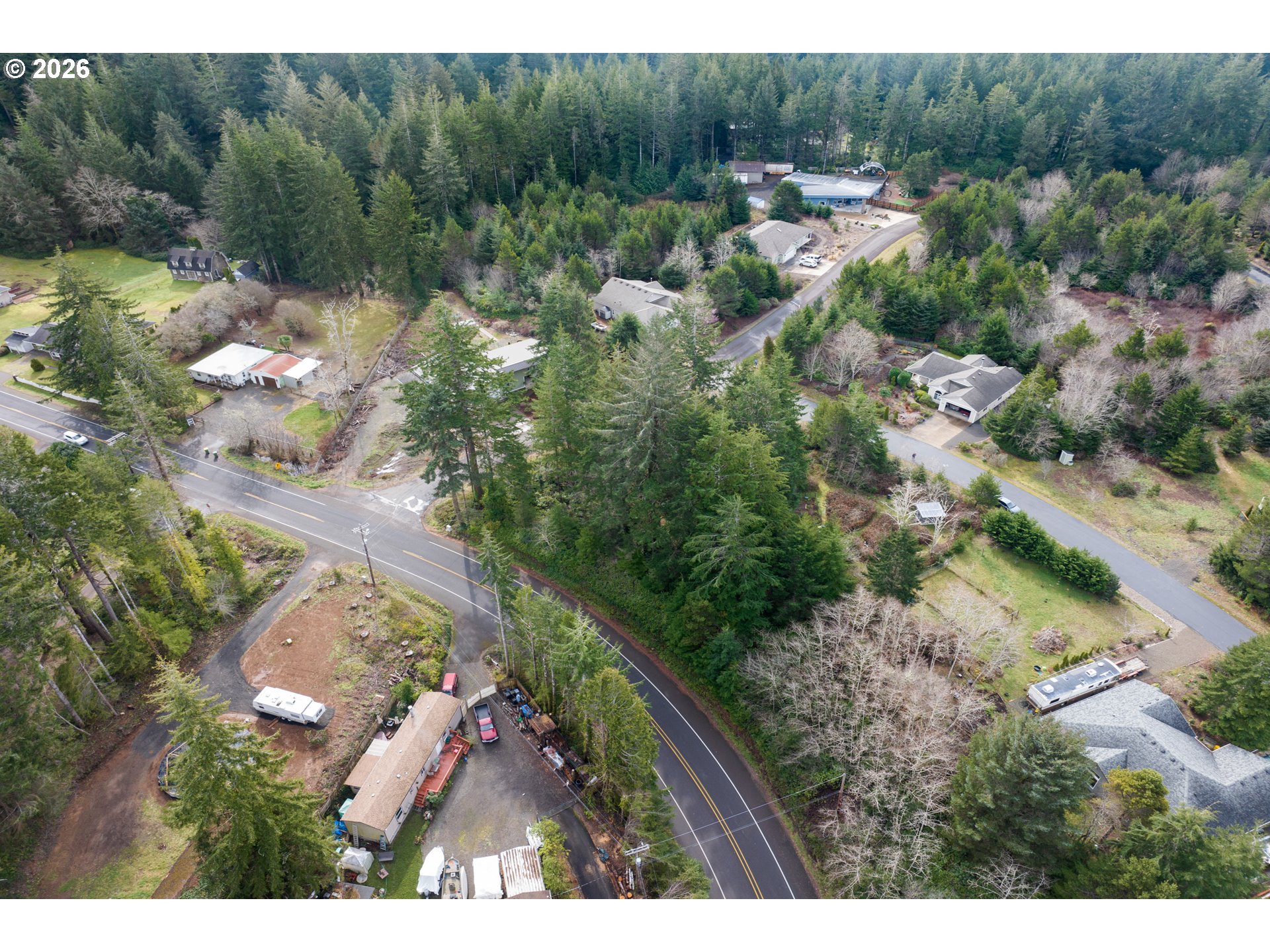 5591 Chittum Loop Florence, OR 97439 - Photo 14 of 23 a view of a city