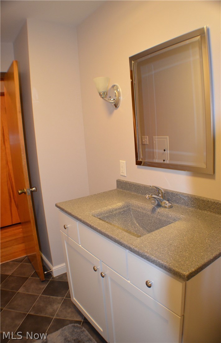 4066 Kenneth Road Stow, OH 44224 - Photo 12 of 16