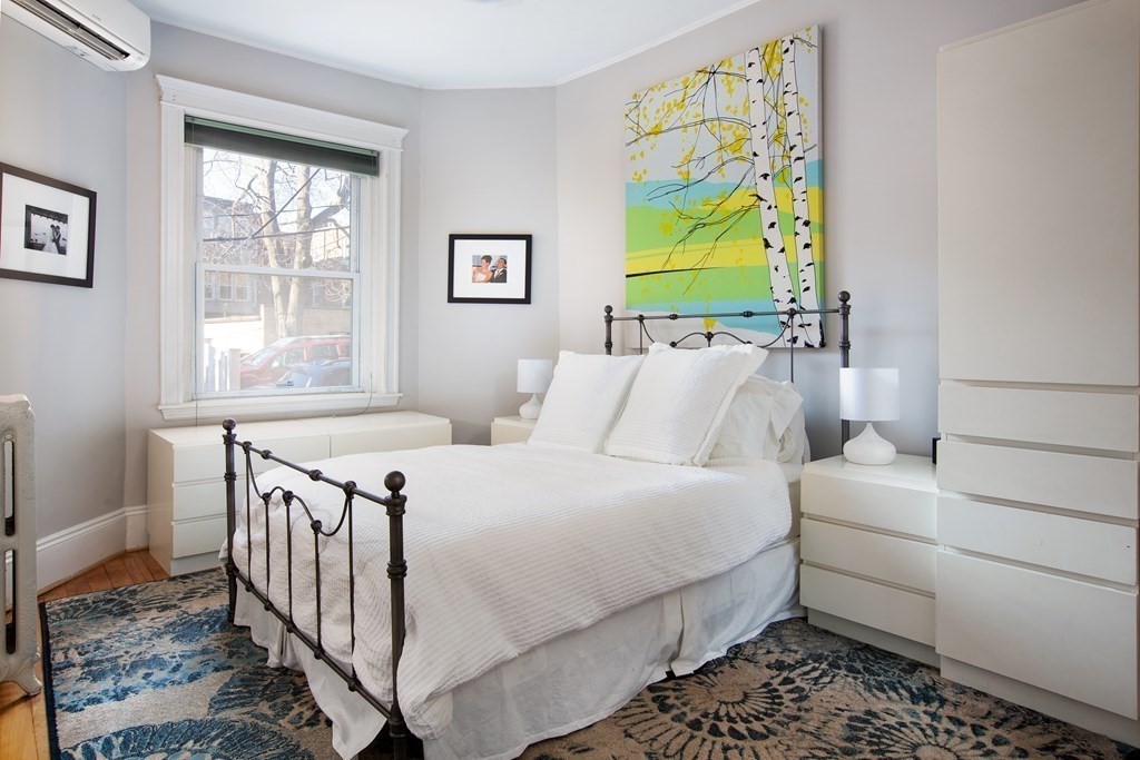 10 Kilsyth Road, Unit 1 Brookline, MA 02445 - Photo 8 of 15 Gallery Image 8