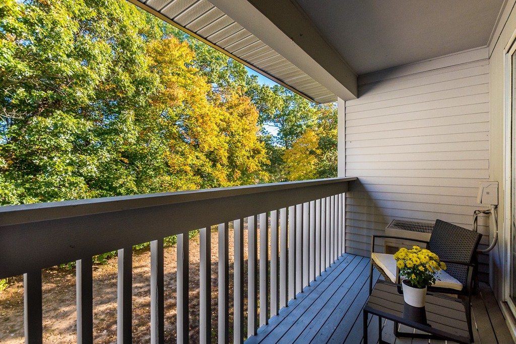1610 Franklin Crossing Road, Unit 10 Franklin, MA 02038 - Photo 17 of 20 Gallery Image 17