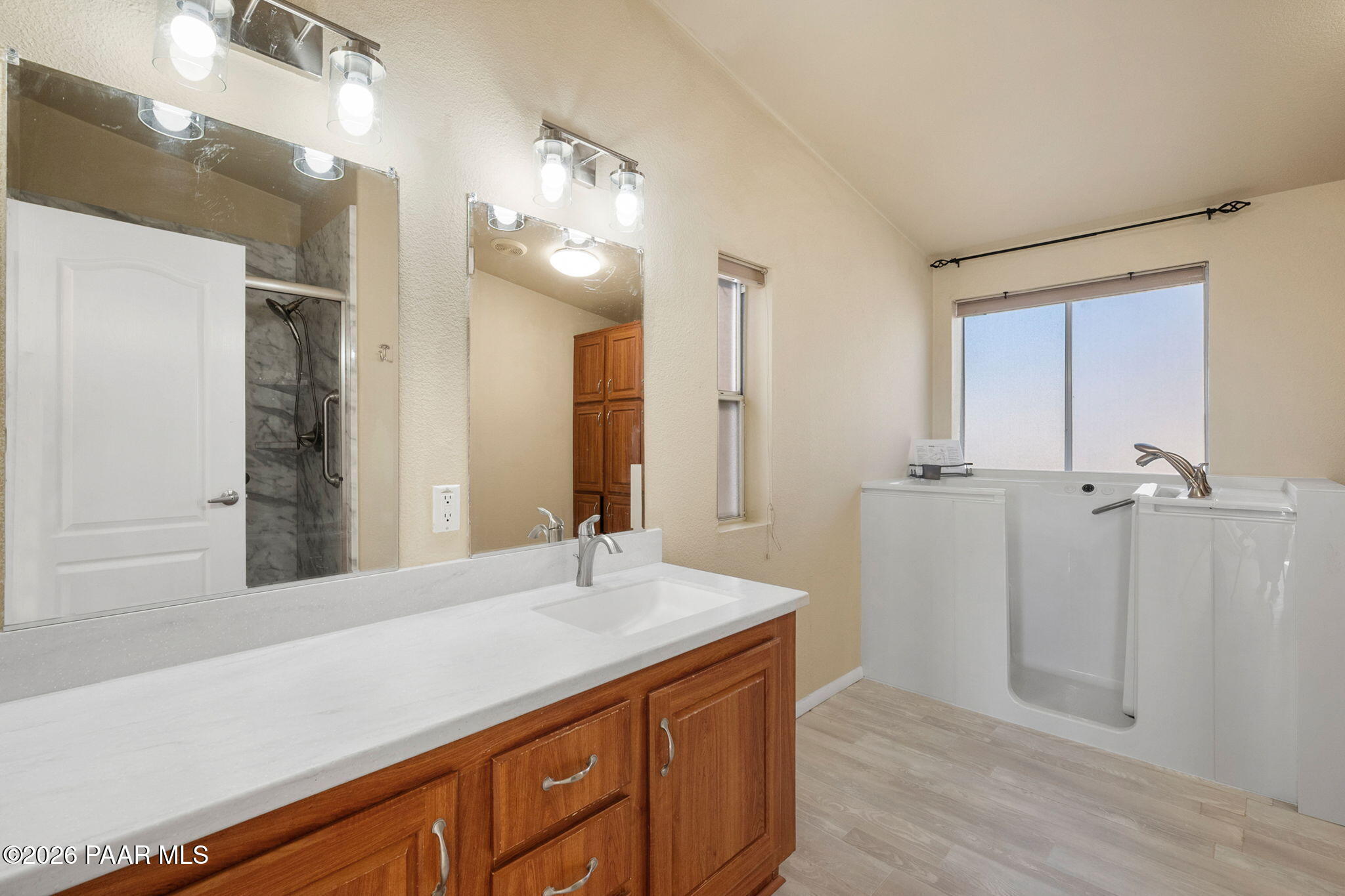 1320 Chestnut Trail Dewey, AZ 86327 - Photo 21 of 32 a bathroom with a sink and a mirror