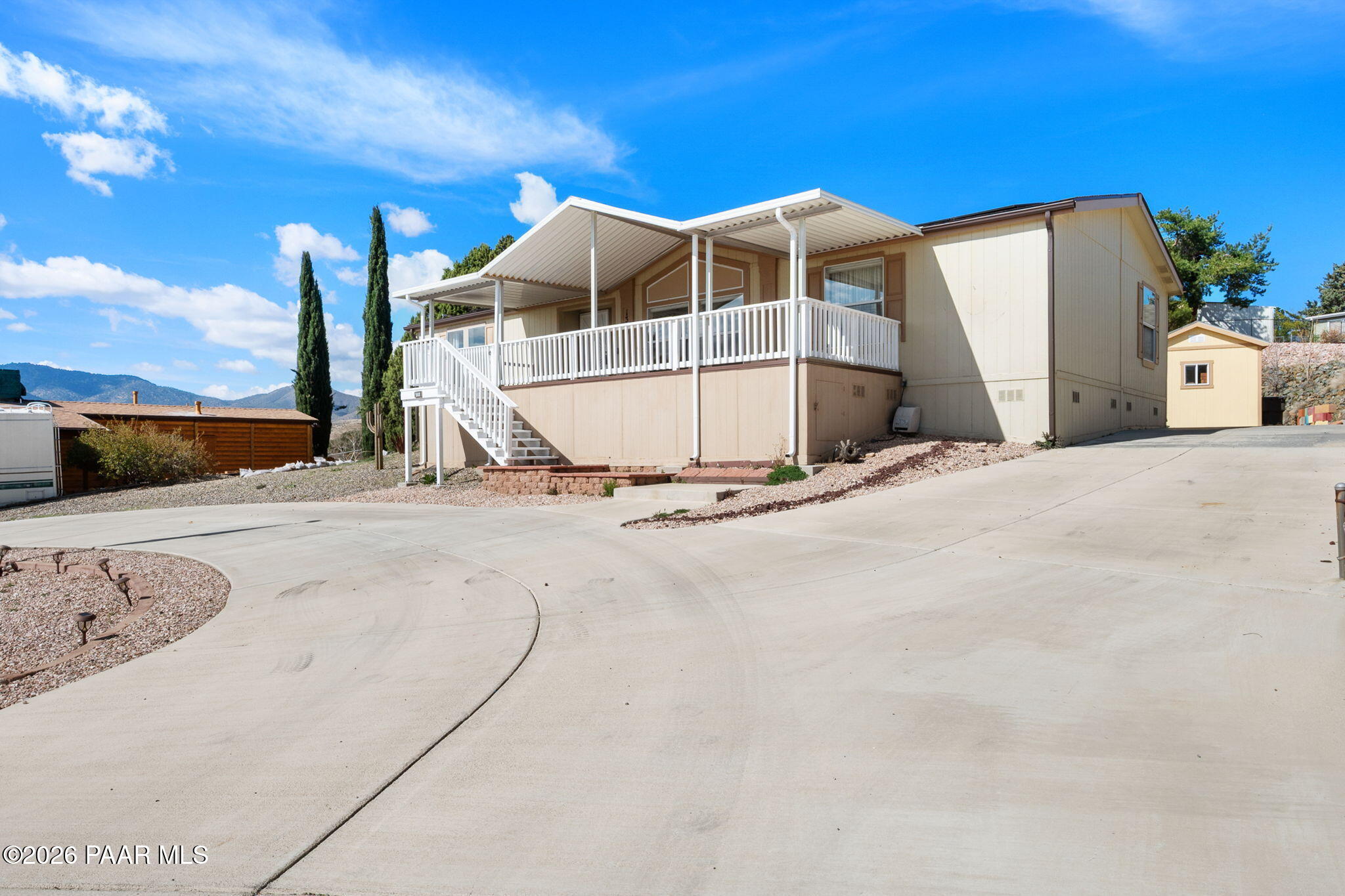 1320 Chestnut Trail Dewey, AZ 86327 - Photo 3 of 32 a view of a terrace