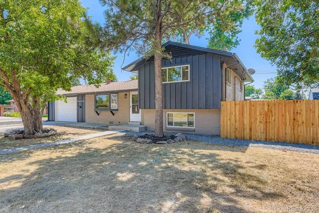 $530,000 | 301 South Newland Street, Lakewood, CO 80226