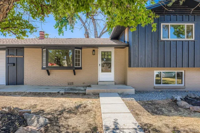 $530,000 | 301 South Newland Street, Lakewood, CO 80226