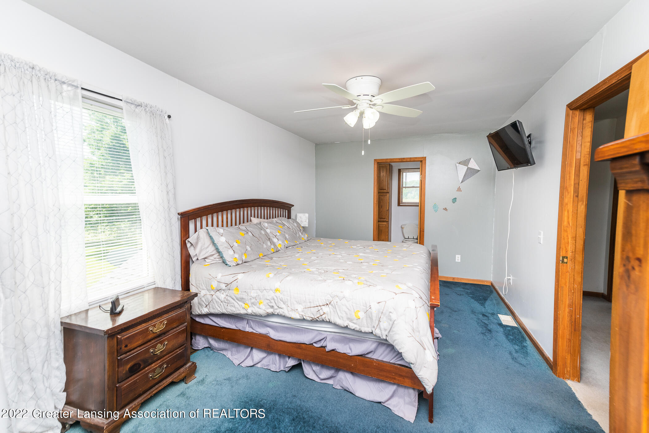 1295 West Columbia Road Mason, MI 48854 - Photo 26 of 51 1295WColumbiaInterior-26