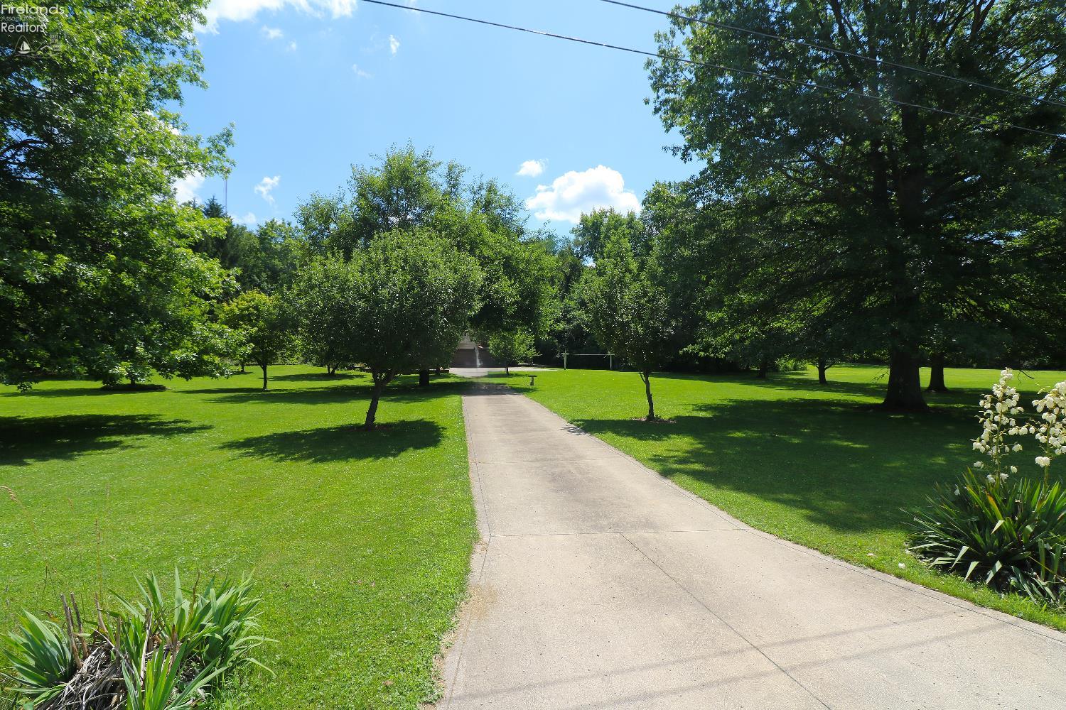 21783 Pitts Road Wellington, OH 44090 - Photo 44 of 53 Gallery Image 44