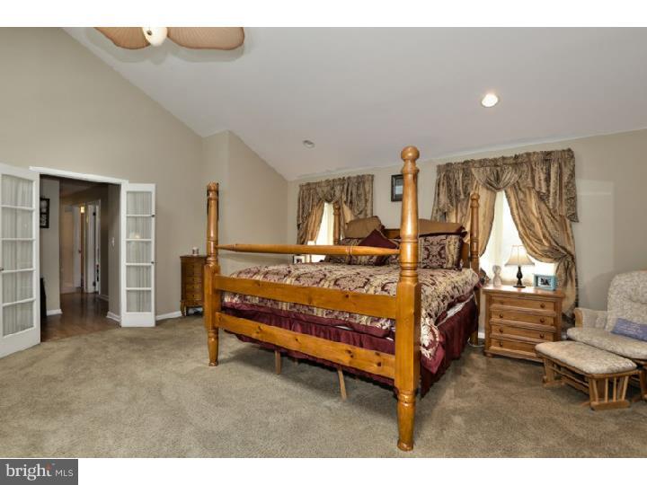 55 Linden Road Burlington Township, NJ 08016 - Photo 11 of 24 Gallery Image 11