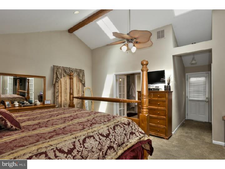 55 Linden Road Burlington Township, NJ 08016 - Photo 12 of 24 Gallery Image 12