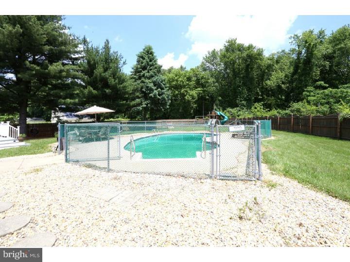 55 Linden Road Burlington Township, NJ 08016 - Photo 21 of 24 Gallery Image 21